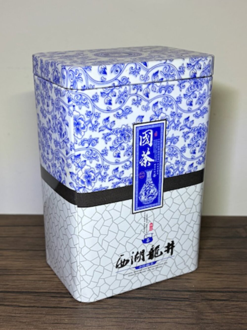 Blue & White Porcelain Design Tea Canister Keepsake Tin Box